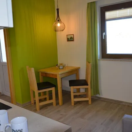 Apartmenthaus Sabine * Nova Vas (Porec)
