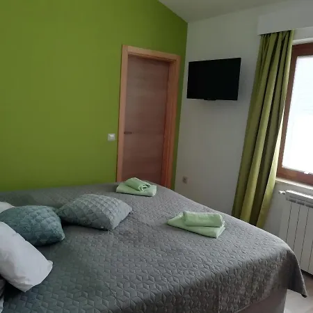 아파트 Apartmenthaus Sabine *
