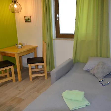 아파트 Apartmenthaus Sabine Nova Vas (Porec)