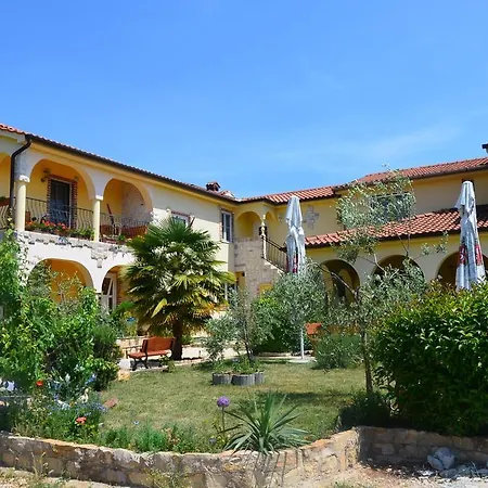 Apartmenthaus Sabine Apartment *