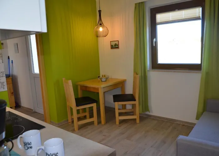 Apartmenthaus Sabine * Nova Vas (Porec)